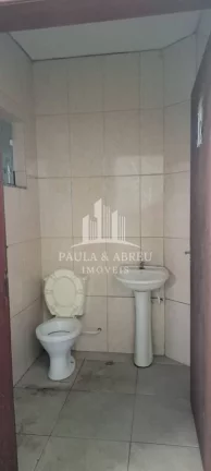 Imagem Aluga-se Galpão Fantástico 245m², Vão Livre, 3 portas, 2 Banheiros, Cozinha, Mezanino 45mts, no Jardim Itapeva, Mauá-SP