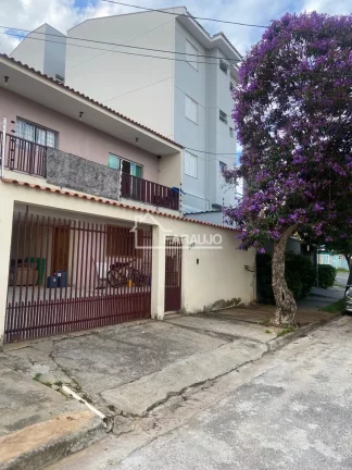 Imagem Casa para locação em Sorocaba-SP - 2 suítes, estrutura comercial e 3 vagas!