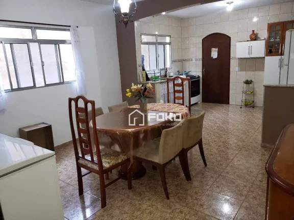 Imagem Sobrado com 4 dormitórios à venda, 240 m² por R$ 550.000,00 - Parque Continental II - Guarulhos/SP
