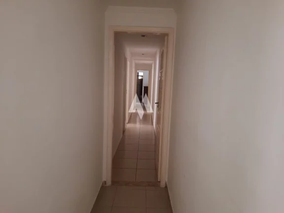 Imagem Casa à venda com 3 dormitórios, planejados e churrasqueira no bairro Vila Valença de São Vicente/SP
