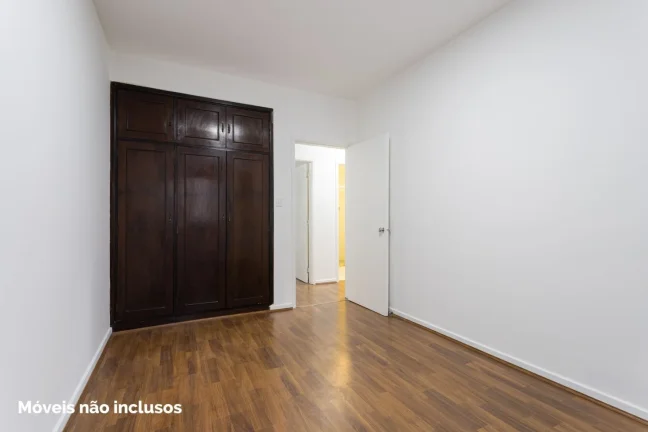 Imagem Apartamento 129M² Reformado, 3Q, 1 Suíte, 2 Banheiros, 1 Vaga, Varanda, Portaria 24h, Sol da Tarde.