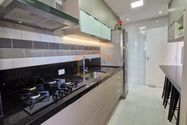 Imagem Apartamento à venda, com 96m², 2 dormitórios sendo 2 suítes e 2 vagas de garagem.
Imóvel modern...