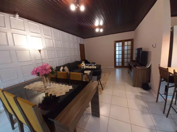 Imagem Casa com 3 Dormitorio(s) localizado(a) no bairro Tarumã em Viamão / Rio Grande do Sul Ref.:57580437