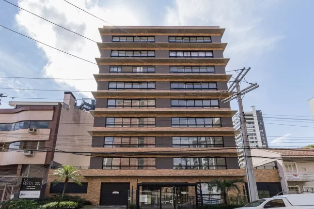 Imagem Apartamento Garden à venda em Porto Alegre, Petrópolis, com 3 quartos, 158,11m2