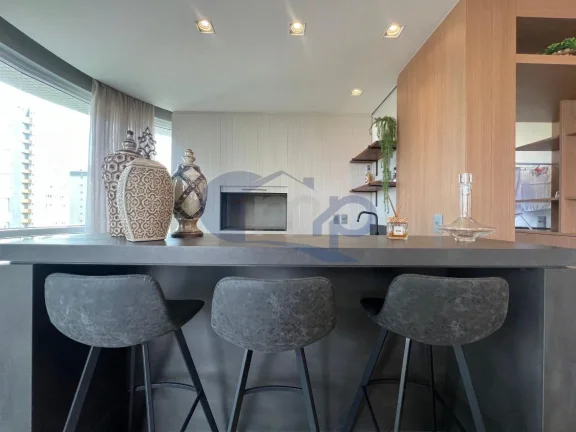 Imagem Apartamento á venda com 3 suítes no Predial em Torres/RS