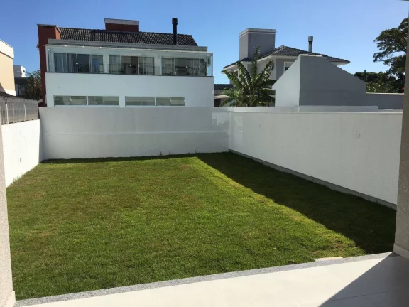 Imagem Casa com 3 dormitórios à venda, 130 m² - Cachoeira do Bom Jesus - Florianópolis/SC