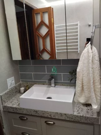 Imagem Casa com 2 dormitórios à venda, 90 m² por R$ 698.000,00 - Jardim Adriana - Guarulhos/SP
