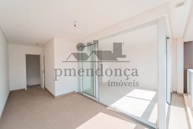 Imagem Apartamento Duplex com 111m² no Sumaré ao lado do metrô.
