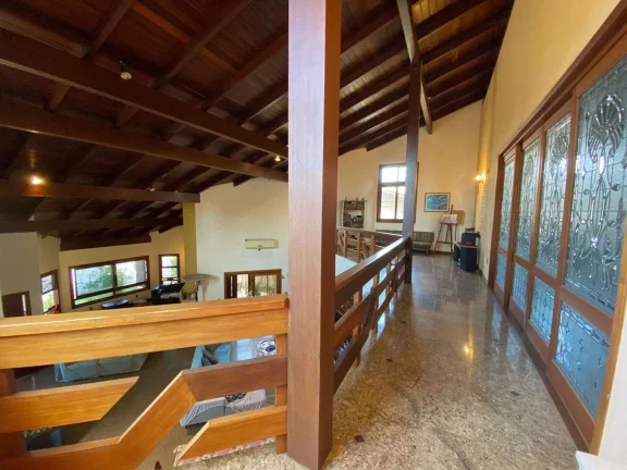 Imagem Casa à Venda em Jurerê, 08 Dormitórios, 06 Vagas Garagem, 330m2 - Florianópolis/SC