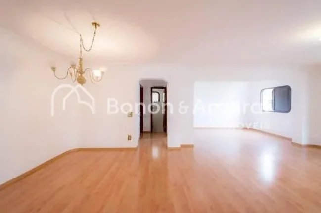 Imagem Excelente Apartamento à Venda no Cambuí em Campinas. São 215m² com 4 Quartos, 3 suítes, 5 banhe...