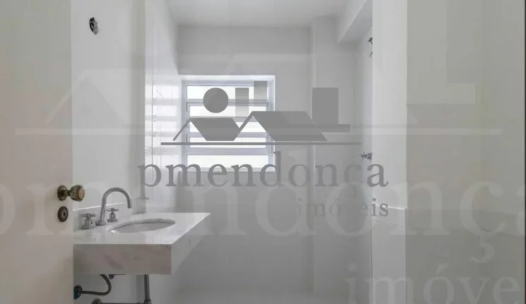 Imagem Apartamento a venda Rua Alagoas com 2 quartos e 1 vaga, 120m²