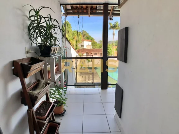 Imagem Excelente sobrado semi-mobiliado, recÃ©m reformado e climatizado a venda no Itaum - R$ 670.000,00 SÃ...