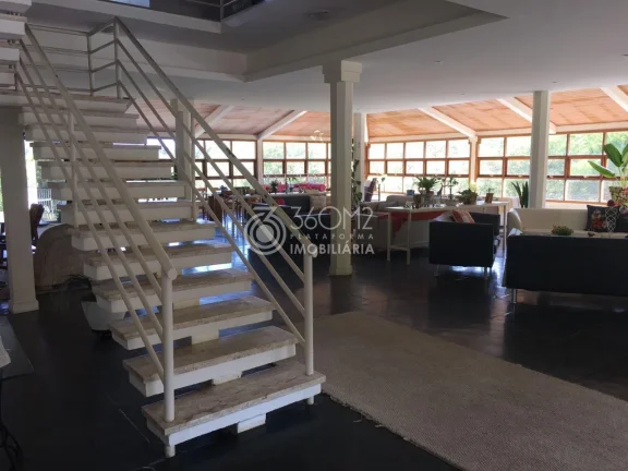 Imagem Sobrado em Condomínio para Venda em Mairinque / SP no bairro Dona Catarina