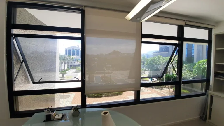 Imagem Sala Comercial para Venda em Rio de Janeiro, Barra da Tijuca, 1 banheiro, 1 vaga