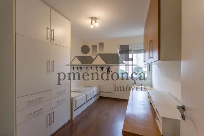 Imagem Apartamento na Rua Caraibas mobiliado com 3 quartos (1 suíte) e 1 vaga, 113m²