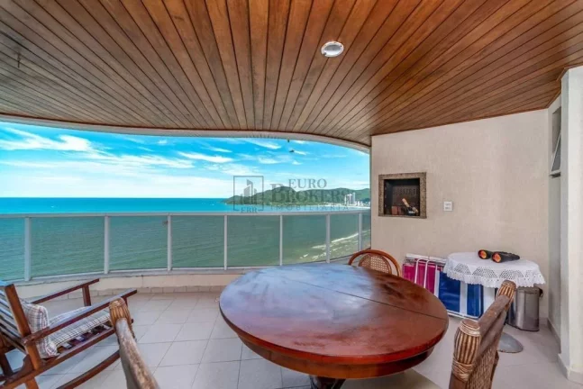 Imagem Cobertura Triplex Frente Mar no Centro de Balneário Camboriú