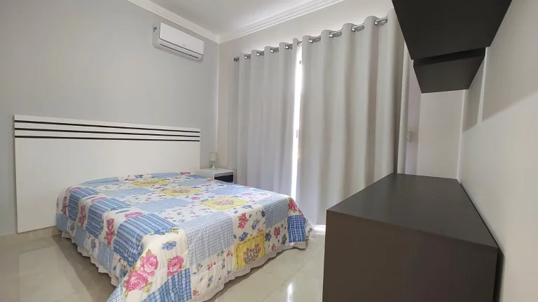 Imagem SOBRADO 4 QUARTOS SENDO 1 SUITE EM SÃO FRANCISCO DO SUL/SC