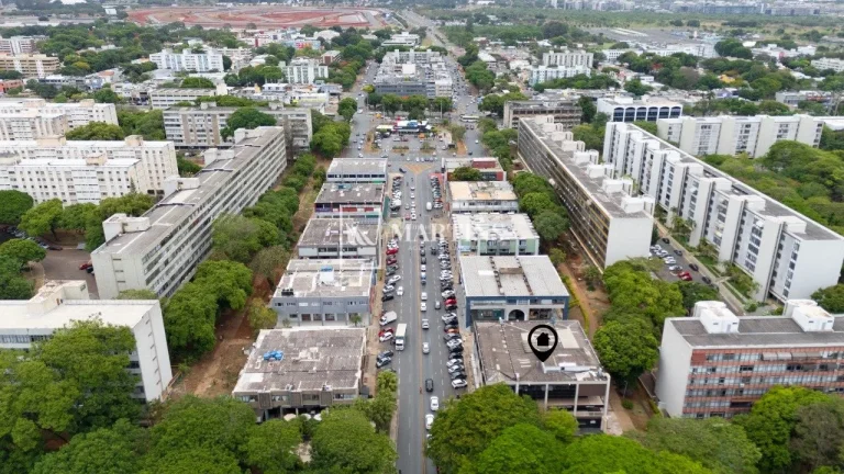 Imagem Excelente oportunidade para adquirir uma loja na Asa Norte, Brasília. Com uma área total de 26 m²...