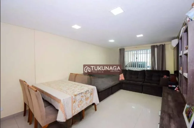 Imagem Casa com 4 dormitórios à venda, 270 m² por R$ 770.000,00 - Vila Flórida - Guarulhos/SP