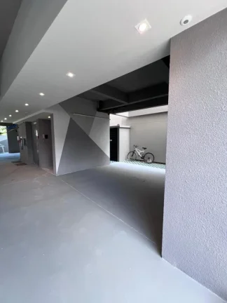 Imagem Apartamento com 2 dormitórios sendo 1 suíte na Praia de Armação em Penha a venda com Adriano Carpes Imóveis.