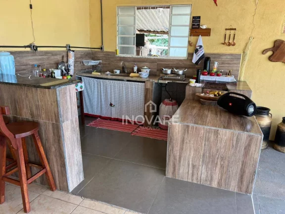 Imagem Rancho com 2 dormitórios à venda por R$ 450.000,00 - Loteamento Parque dos Bem-te-vis - Tupaciguara/MG