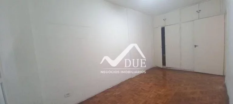 Imagem Apartamento com 2 dormitórios à venda, 81 m² por R$ 525.000,00 - Gonzaga - Santos/SP