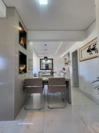 Imagem Suíte com closet
Duas semi suites com toucador
4° quarto reversível
Lavabo
Sala e cozinha em conc...