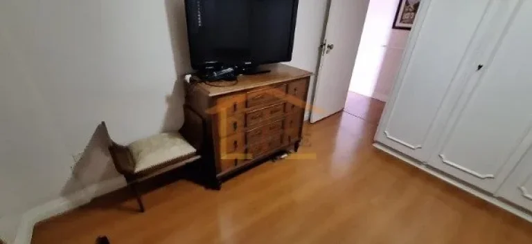 Imagem Apartamento 80m², 2 dormitórios com armários embutidos, 2 banheiros, sendo 1 de serviço, cozinha...