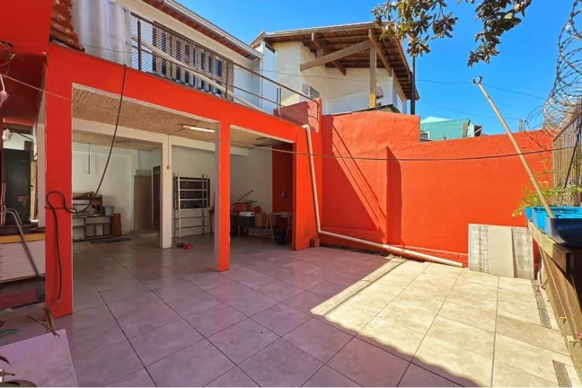 Imagem Casa para venda no bairro Vila Nova em Porto Alegre