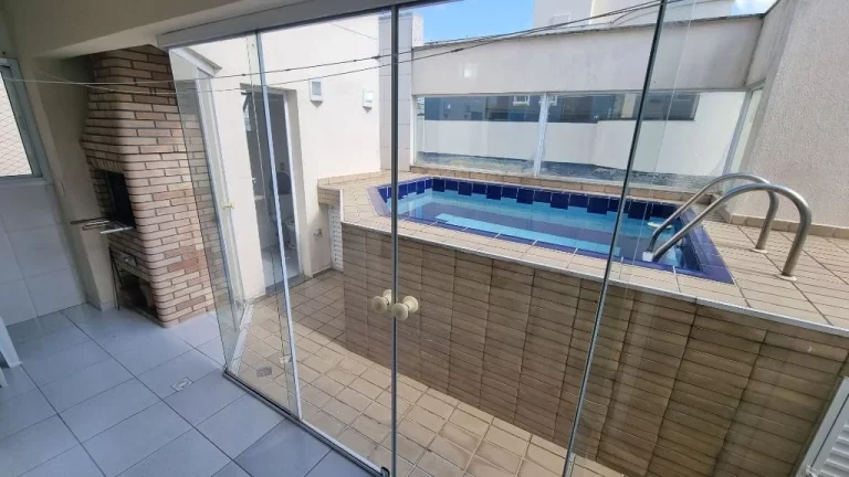 Imagem Cobertura com 3 dormitórios à venda, 170 m² - Pitangueiras - Guarujá/SP