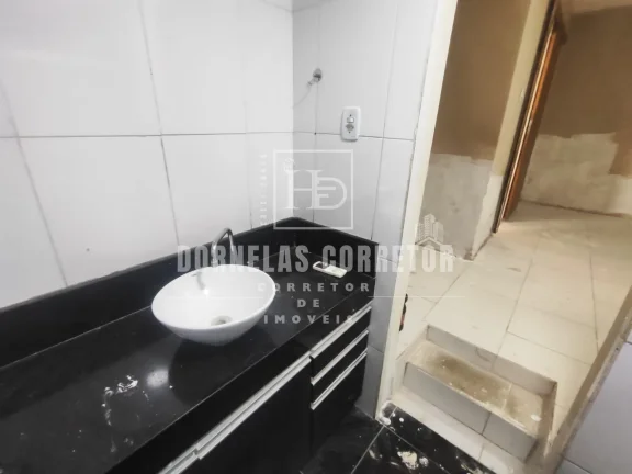 Imagem CASA COM 4 QUARTOS 1 SUÍTE, GARAGEM PARA 2 CARROS, QUINTAL E ÁREA DE SERVIÇO