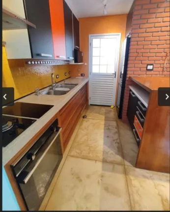 Imagem SOBRADO Caxingui , 3 DORM , 2 VAGA , 1 SUITE .