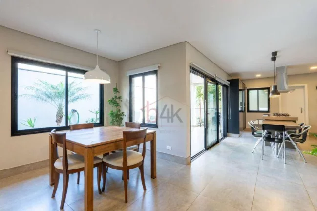 Imagem Casa de Vila no Brooklin: O Refúgio de 188m² na Av. Portugal