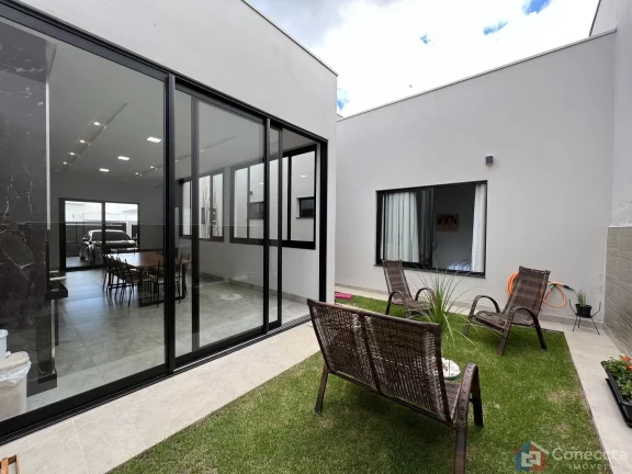 Imagem Comprar Casa no Peluzzo – 205m² Construídos, 3 Quartos e Acabamento de Alto Padrão