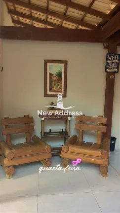 Imagem Casa duplex à venda em Interlagos, a apenas 100 metros da praia, com 3 quartos, suíte com varanda e excelente potencial para moradia ou investimento.