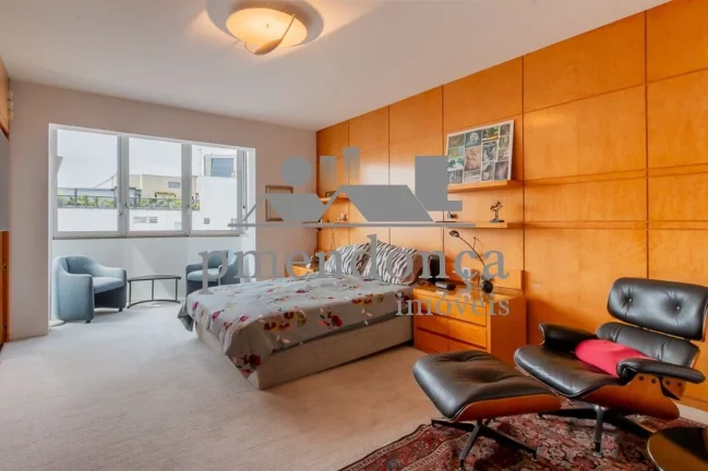 Imagem Belíssima Cobertura Duplex com 623m², 3 suítes e 6 vagas