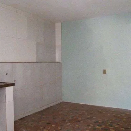 Imagem Casa com 1 dormitório para alugar, 60 m² por R$ 800/mês - Vila Luzita - Santo André/SP