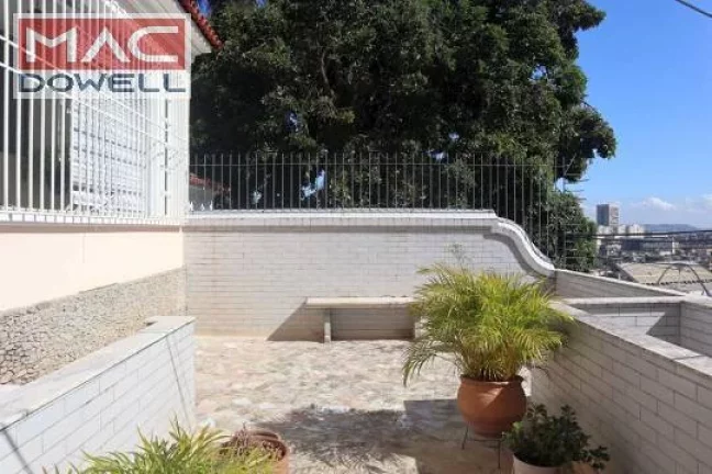 Imagem Duas casas 194 m² 3 Qtos / 85 m² 3 Qtos - A VENDA - Santa Teresa/RJ