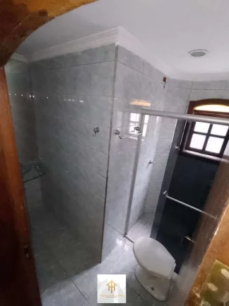 Imagem Sobrado à venda, com 5 quartos, 100m2 Imagem Sobrado à venda, com 5 quartos, 100m2