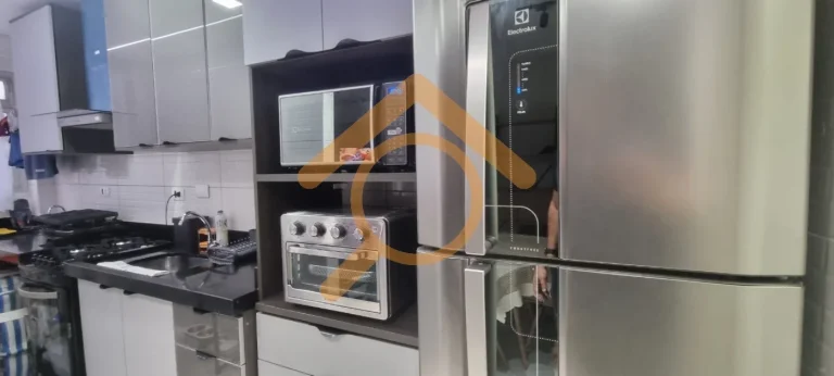 Imagem Apartamento à venda no Canto do Forte, Praia Grande-SP: 1 quarto, 1 sala, 1 banheiro, 1 vaga de garagem, 35m² de área.