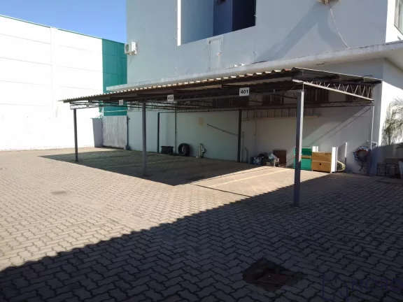 Imagem Apartamento 2 dormitórios, 1 suite, com box de garagem no bairro Tancredo Neves