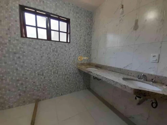 Imagem Casa em Condomínio para Venda em Teresópolis / RJ no bairro Três Córregos