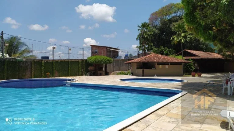 Imagem Casa de 250m² à venda, com 3 quartos (1 suíte), localizada no Sítio dos Pintos, Recife - Pernambuco.