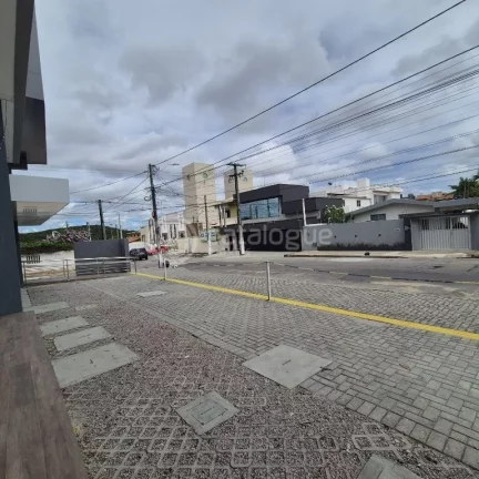 Imagem Alugo 9 salas comerciaide 24 e 18 m2 com banheiro e espaço pra cozinha