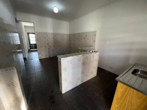 Imagem Casa térrea à venda com 2 edículas em Peruíbe/SP - Bairro Jardim Brasil