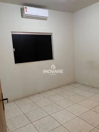 Imagem Casa com 3 dormitórios à venda, 242 m² por R$ 310.000,00 - Setor Planalto - Itumbiara/GO