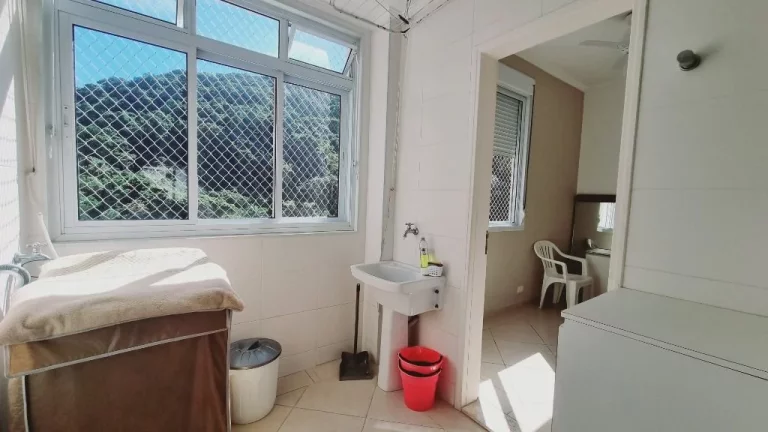 Imagem Apartamento com 2 dormitórios à venda, 95 m² - Pitangueiras - Guarujá/SP