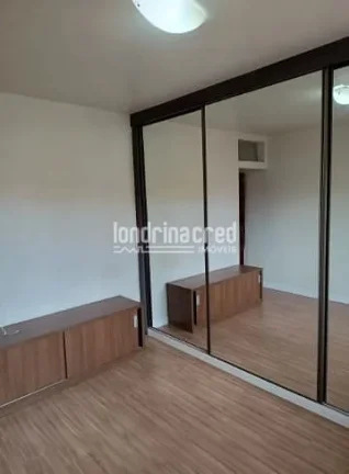 Imagem Casa à Venda em Cambé com 3 Quartos, Terreno de 300 m², 145 m² de Área Construída e 2 Vagas de Garagem