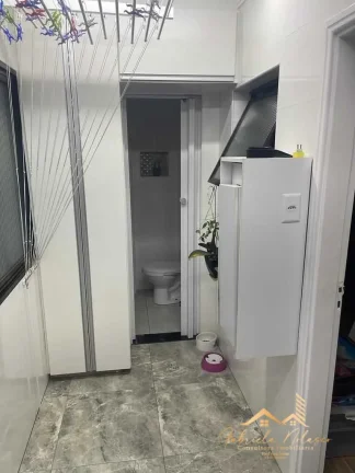 Imagem Apartamento de dois dormitórios com dependência no Marapé