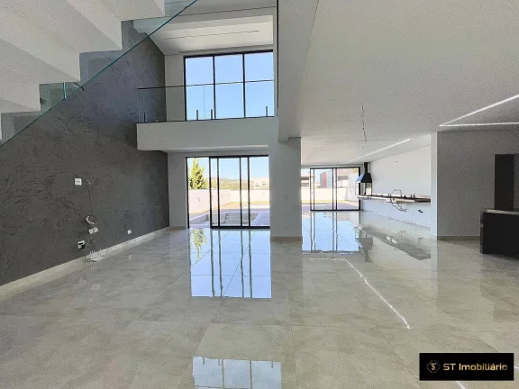 Imagem Casa à venda com 4 Suítes em Condomínio Fechado - Tanque, Atibaia/SP!